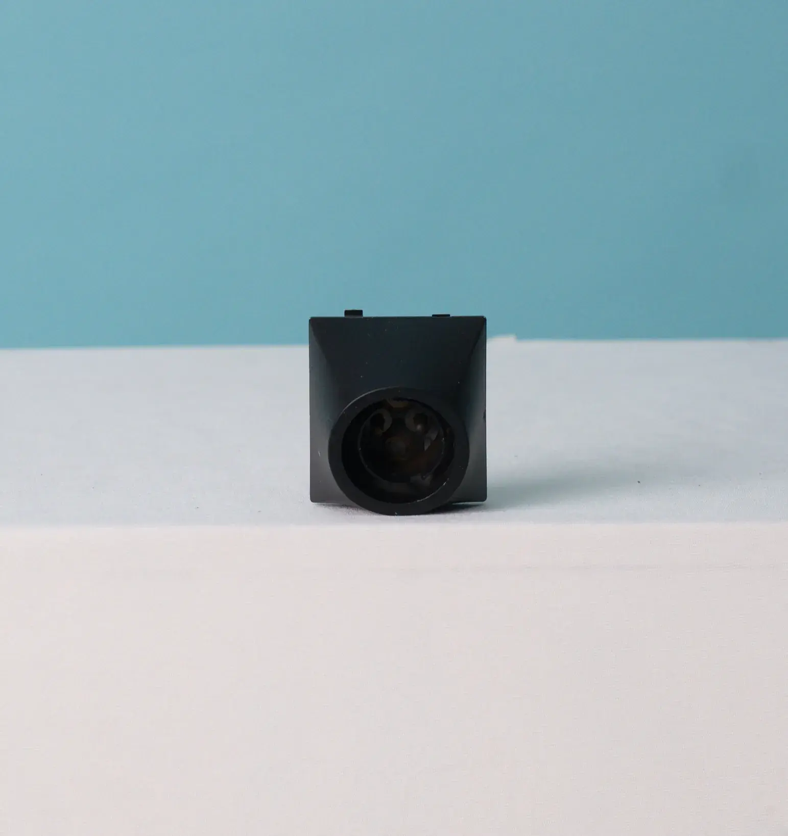 2m Black Holder 22