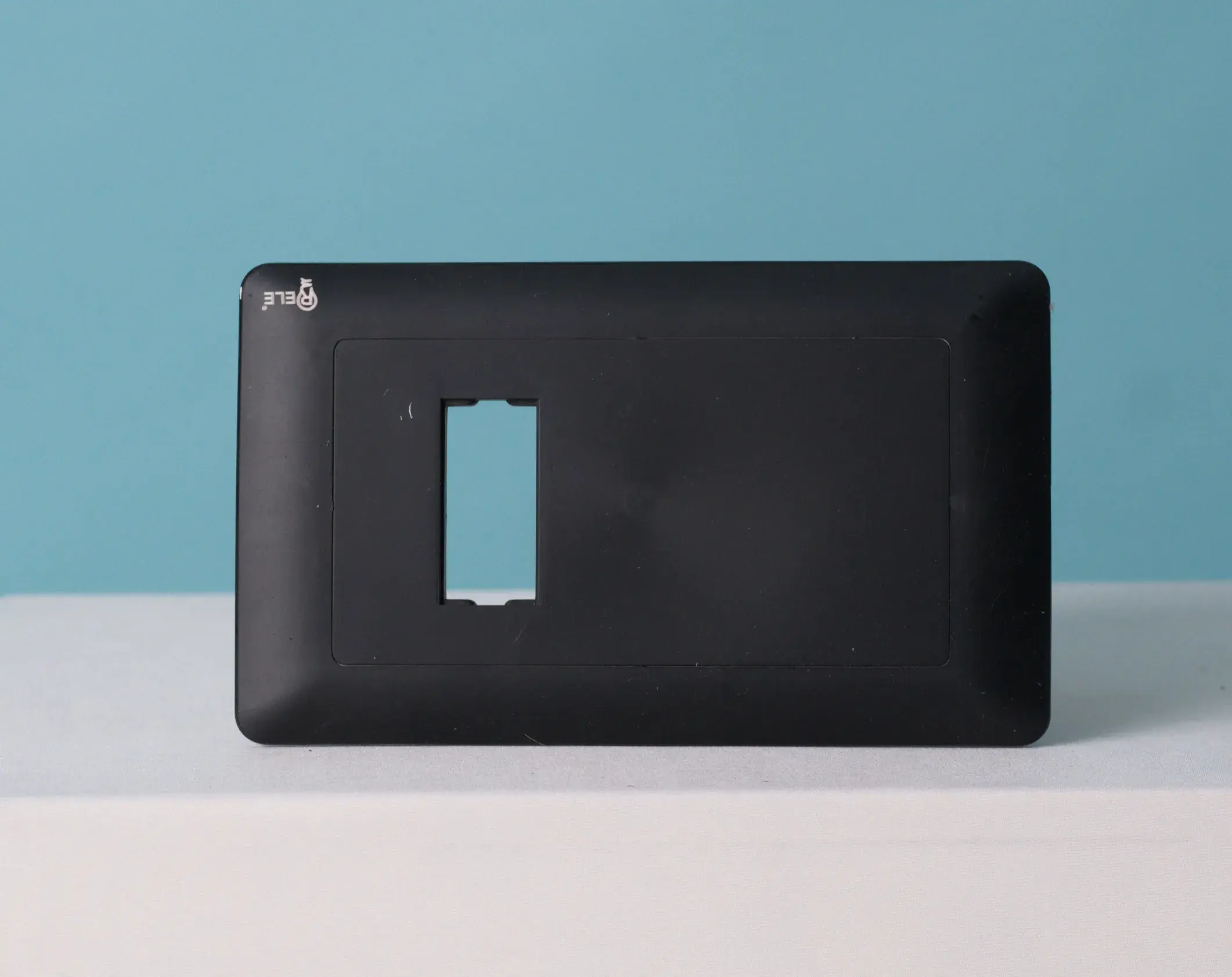 8x5 1way Black